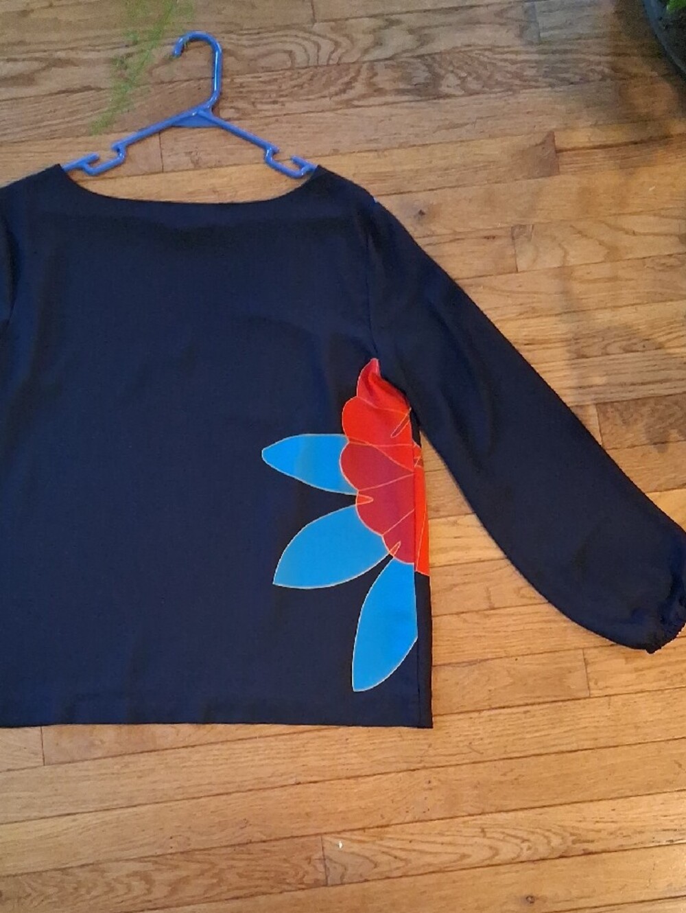 LOFT Lined Long Sleeve Navy Top, Size Large - Picture 5 of 5